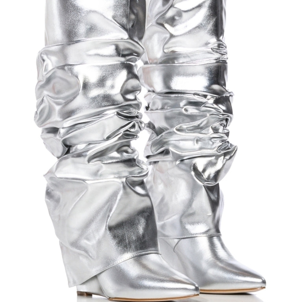 Azalea Wang "Glistening CoverGirl"  Metallic Silver Ankle Boots